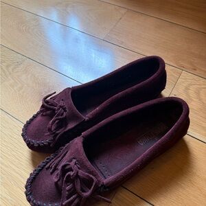 Women's Burgundy Minnetonka Moccasins